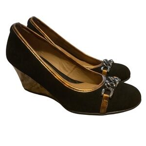 EUROSOFT BY SOFFT BLACK LEATHER UPPER SLIP-ON WEDGE SHOES/ Size 6.5 M